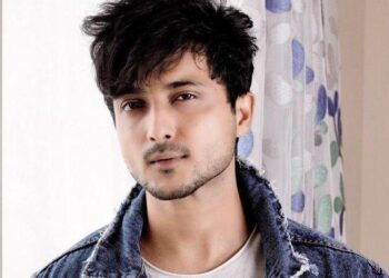 Mehul Vyas Reflects on the Soaring Living Expenses and the Essence of Maximum City