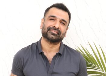 Eijaz Khan
