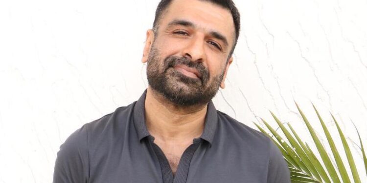 Eijaz Khan